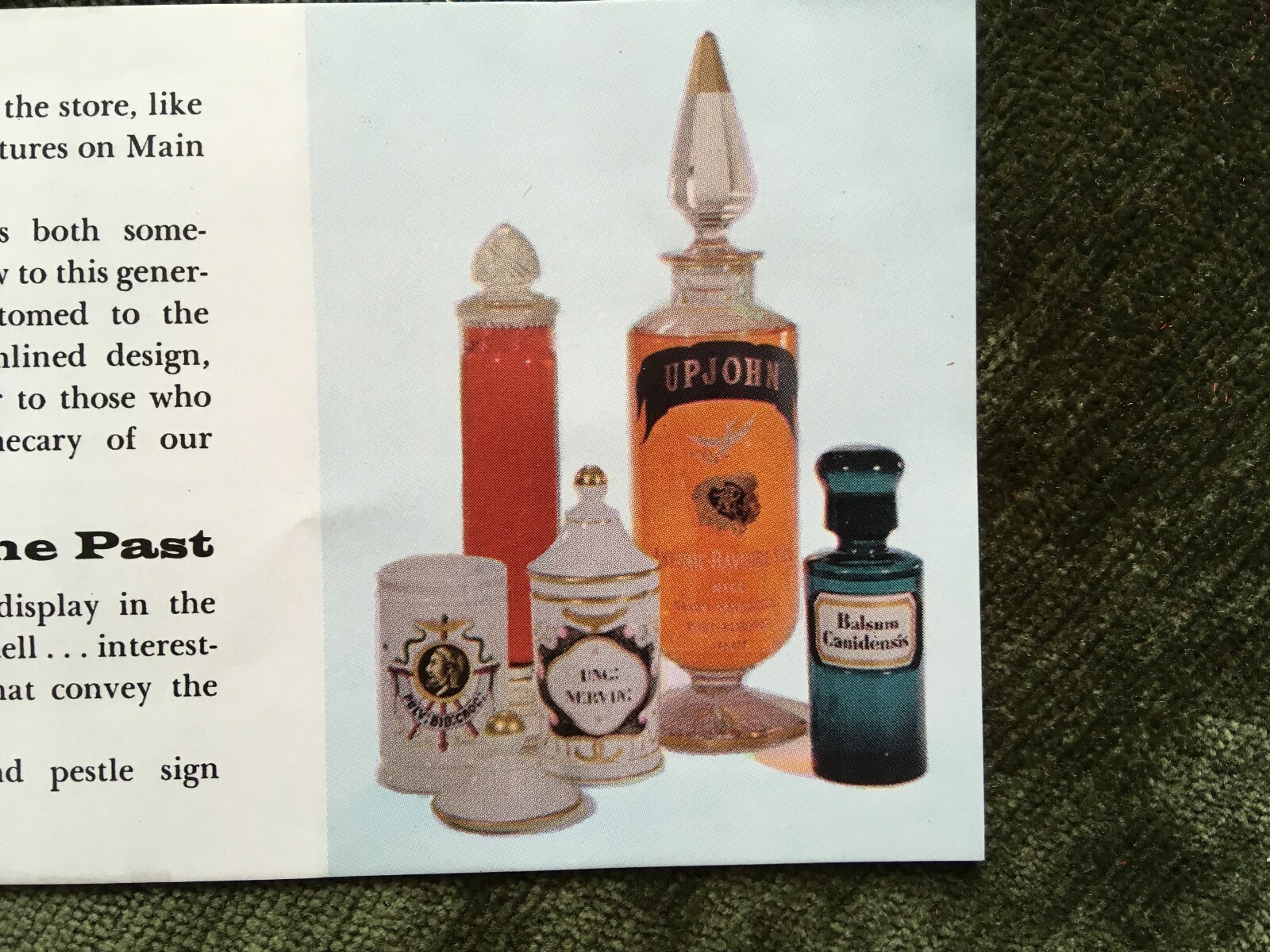 THE UPJOHN DRUGSTORE IN DISNEYLAND BOOKLET MAIN STREET DISNEYLAND 1950'S-1960'S