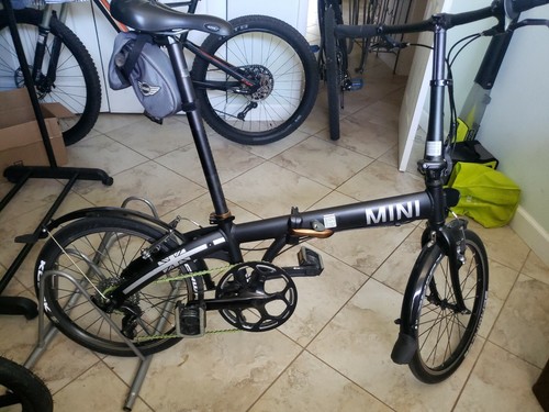 Official Mini Cooper Folding Bike, limited edition, hard to find, light weight