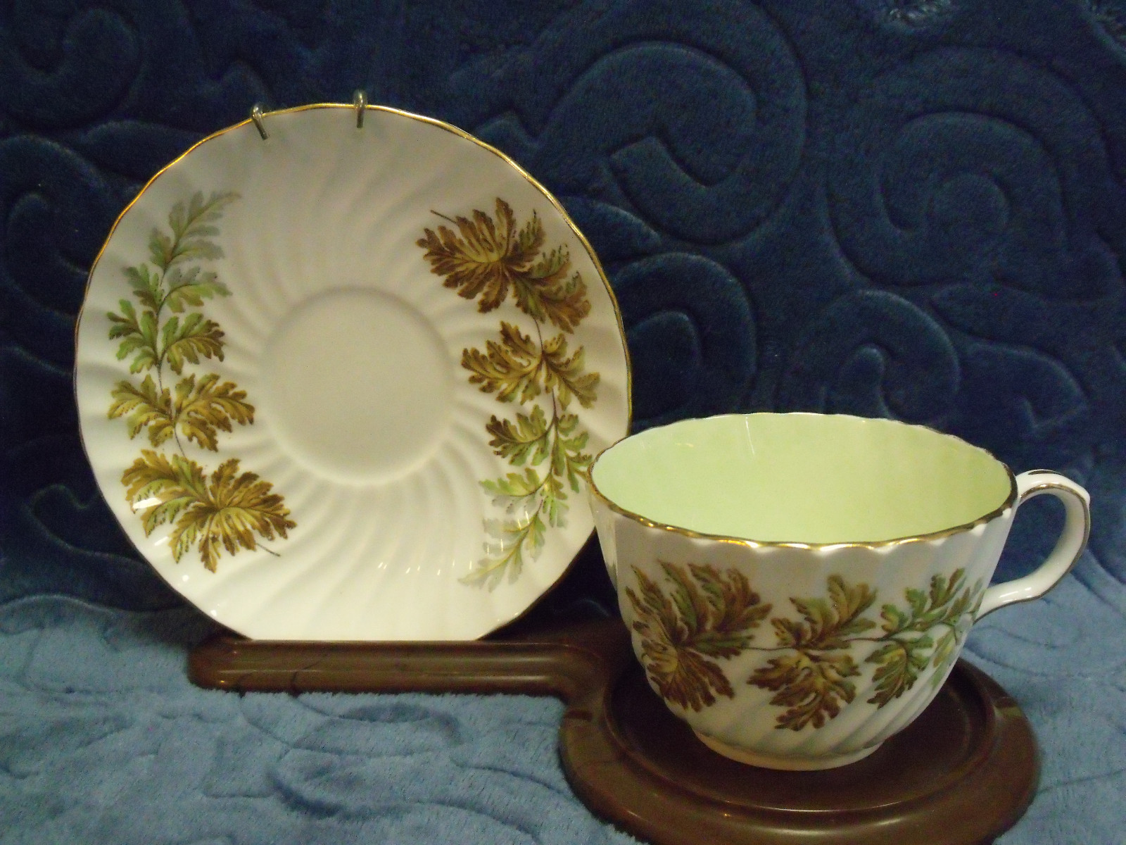 Aynsley ~ Bone China~Tea Cup & Saucer~Pale Green Interior~Brown & Green Ferns