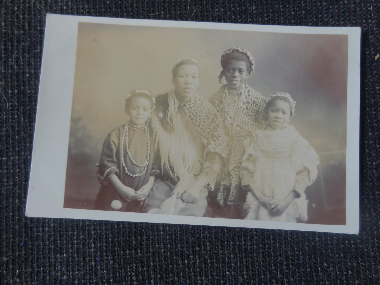 Social History Postcard Native Zulu South Africa Family - 120838