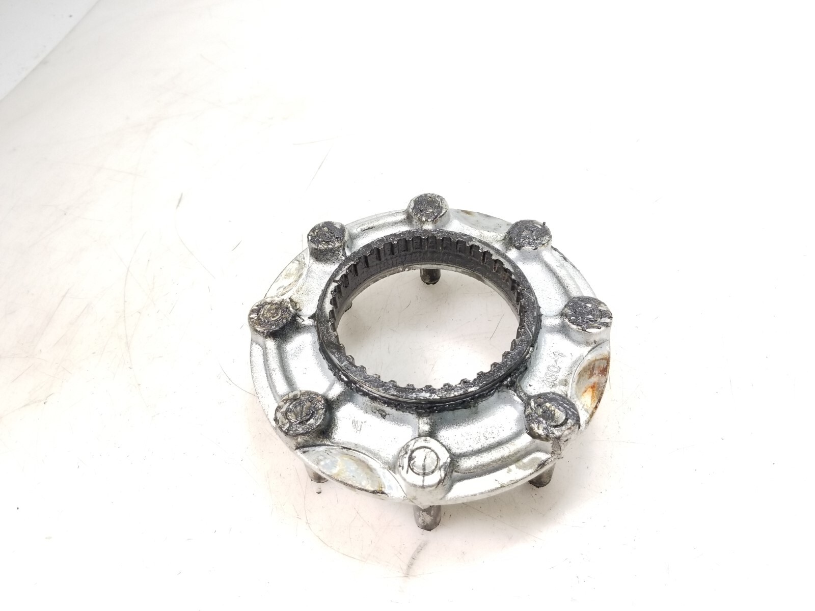 2006 Suzuki M109 M109R VZR1800 Rear Wheel Cush Drive Hub Flange