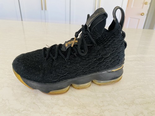 gold and black lebron 15