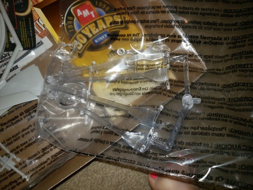 AMT Star Trek The Next Generation U.S.S. Enterprise NCC-1701-C model kit open