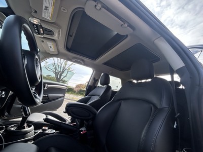 image 6 of interior