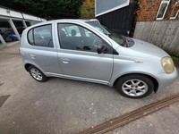 2001 Toyota Yaris 1.3 16v VVTi CDX 5dr HATCHBACK Petrol Manual