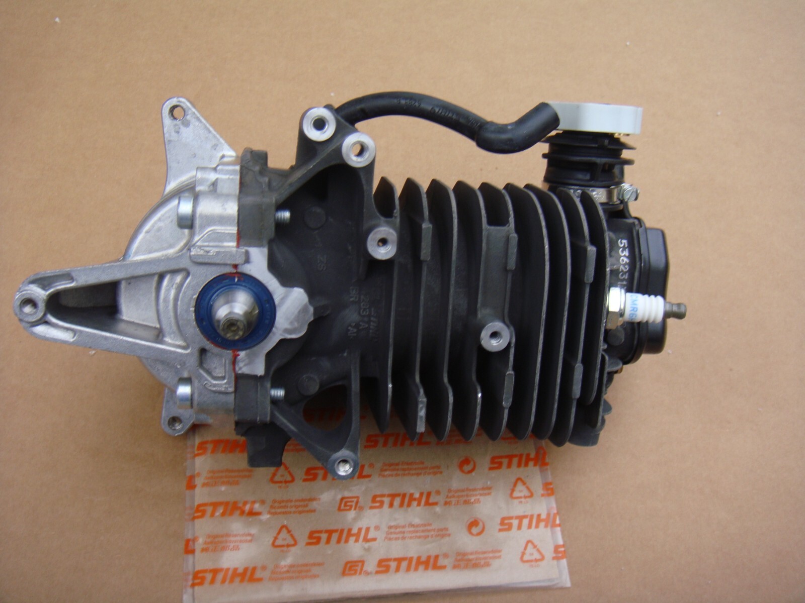 GENUINE STIHL BR800 X BR800C BLOWER CYLINDER PISTON GENUINE STIHL BR800 X BR800C BLOWER CYLINDER PISTON