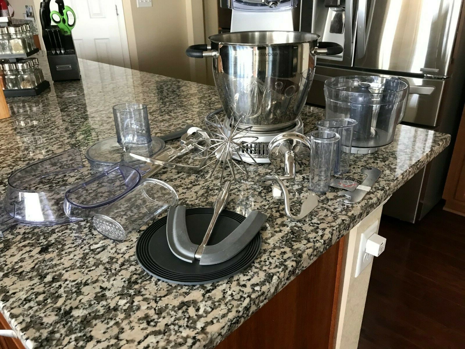 Kenwood KM080 Cooking Chef Machine Mixer w/ Food Processor, Silver