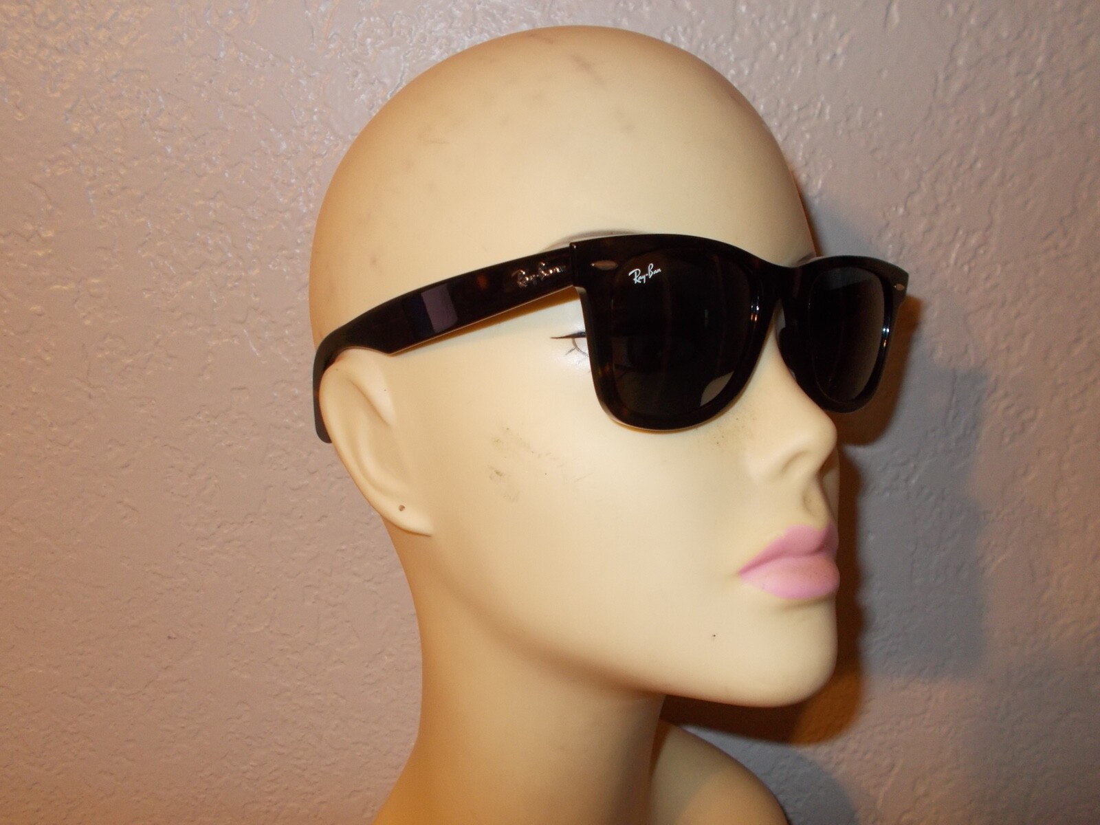 Ray Ban RB 2140 Wayfarer 902/R5 Dark Havana Frame Gray 50mm Ray Ban RB 2140 Wayfarer 902/R5 Dark Havana Frame Gray 50mm