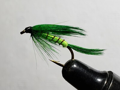 FLY-FISHING-FLIES (* WESTERN GREEN DRAKE * ) * 2 FLIES  * SIZE 8 * 
