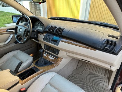 image 4 of interior