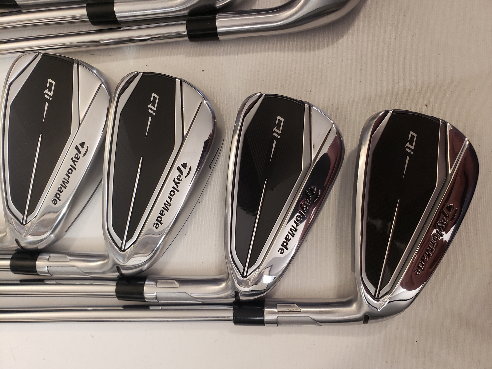 Used TaylorMade Qi 2024 Iron Set (5-PW, AW) 7 Irons - KBS MAX MT 85 Reg - RH