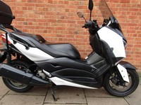 Yamaha X-Max 300, ONE OWNER , TOP BOX , YEARS MOT , READY FOR THE CITY .