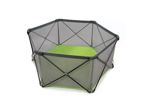 ●Playa Made Clic Summer Pop 'n Play Portable Playard Lightweight Play Pen