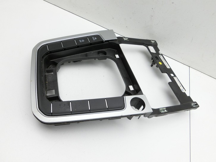 VW Passat B8 3G 14-19 Blende Innen Einbaurahmen für Mittelkonsole Schaltung VW Passat B8 3G 14-19 20.07.2015... Vorschau 2