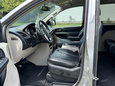 image 2 of interior