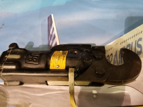 Aircraft tool U.S Industrial Tool US114G Pneumatic Rivet Squeezer