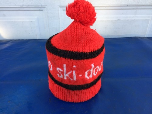 Vintage Skidoo Ski-Doo Snowmobile Black Red White Winter Knit Hat Beanie Toque