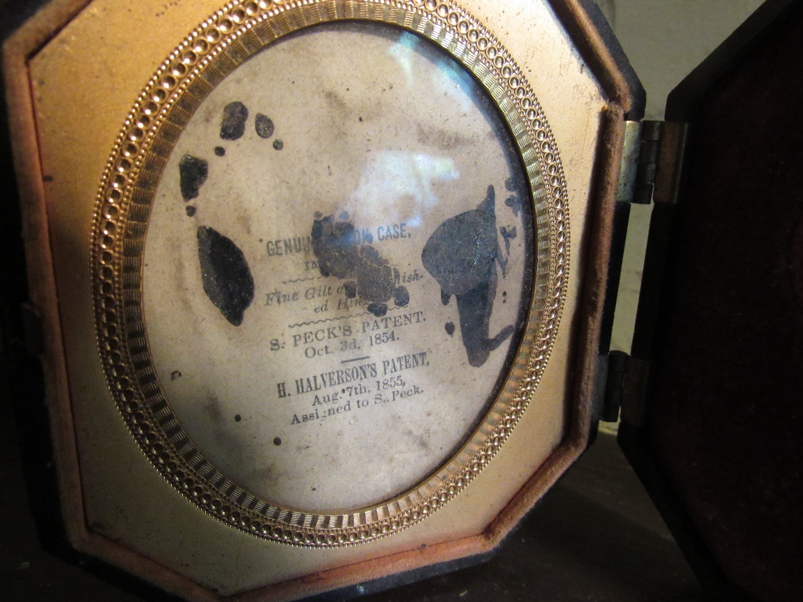 ANTIQUE GUTTA PERCHA  FRAME CASE WITH ORIGINAL LABEL!