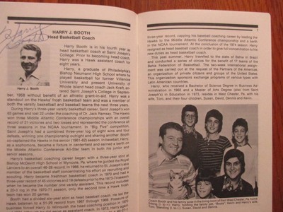 1977-78  St. Joseph's Men's Basketball Guide(13 Signed/HARRY BOOTH/NORMAN BLACK)