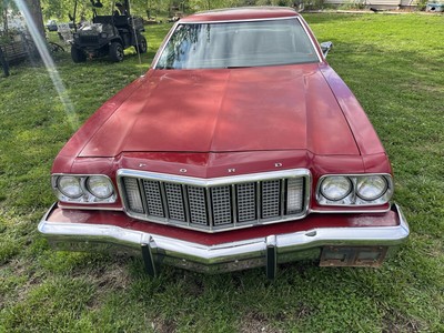 Owner 1976 Ford Torino Coupe Red RWD Automatic Torino