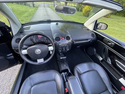 image 7 of interior