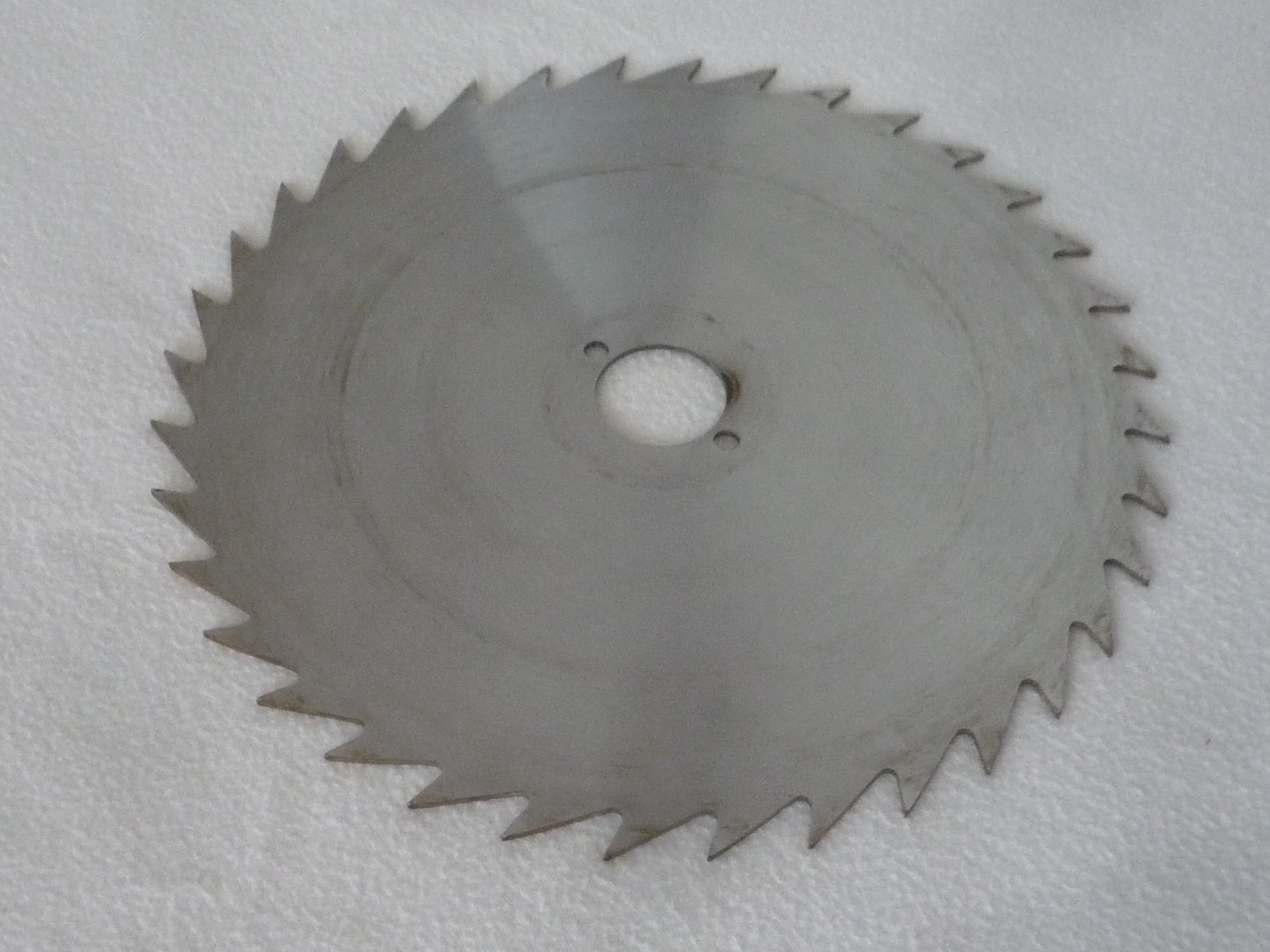 Sägeblatt knapp 25 cm, Bohrung ca. 32 mm Chrom Vanadium