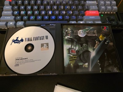 スクウェア・エニックス PlayStationPortable FF7 10T… スクウェア・エニックス PlayStationPortable FF7 10T… Sony