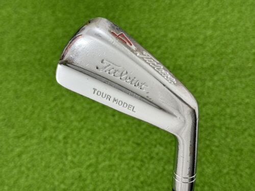 Titleist Golf DCI 981 (3) IRON Right Handed Steel Dynamic Titleist Golf DCI 981 (3) IRON Right Handed Steel Dynamic