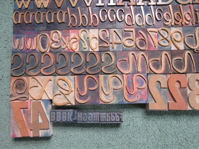 Lot of 133 Letterpress Wood Type Print Printers Blocks Alphabet Numbers Metal