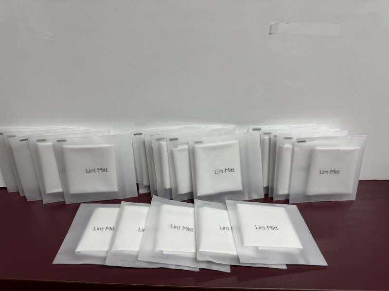 20 PACK Lint Mitt Hand Pouch Roller Pocket Travel Size