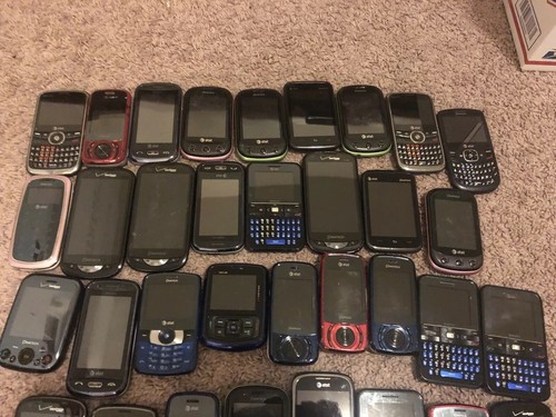 *LOT OF 43* Smartphones/Cell Phones Pantech Slider/Bar/Flip *UNTESTED* PANTECH