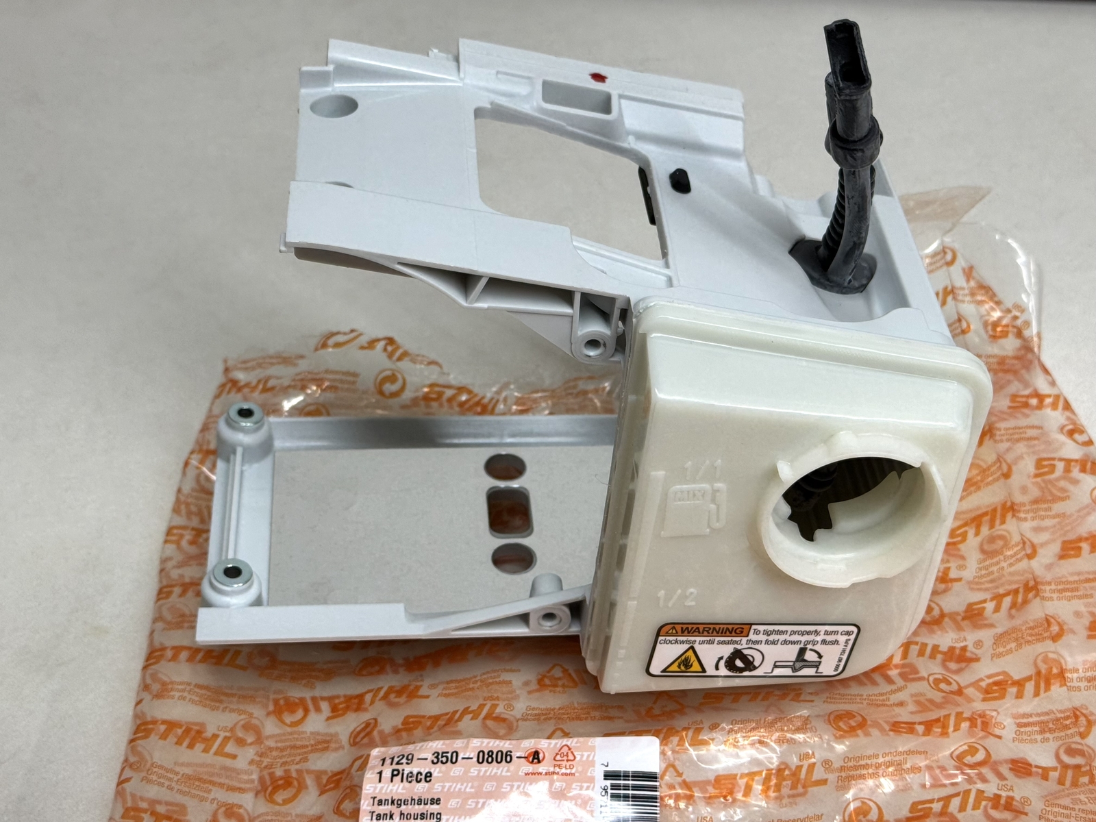STIHL OEM TANK HOUSING 1129 350 0806 MS200T MS 200 T MS200 T GENUINE - Picture 2 of 4