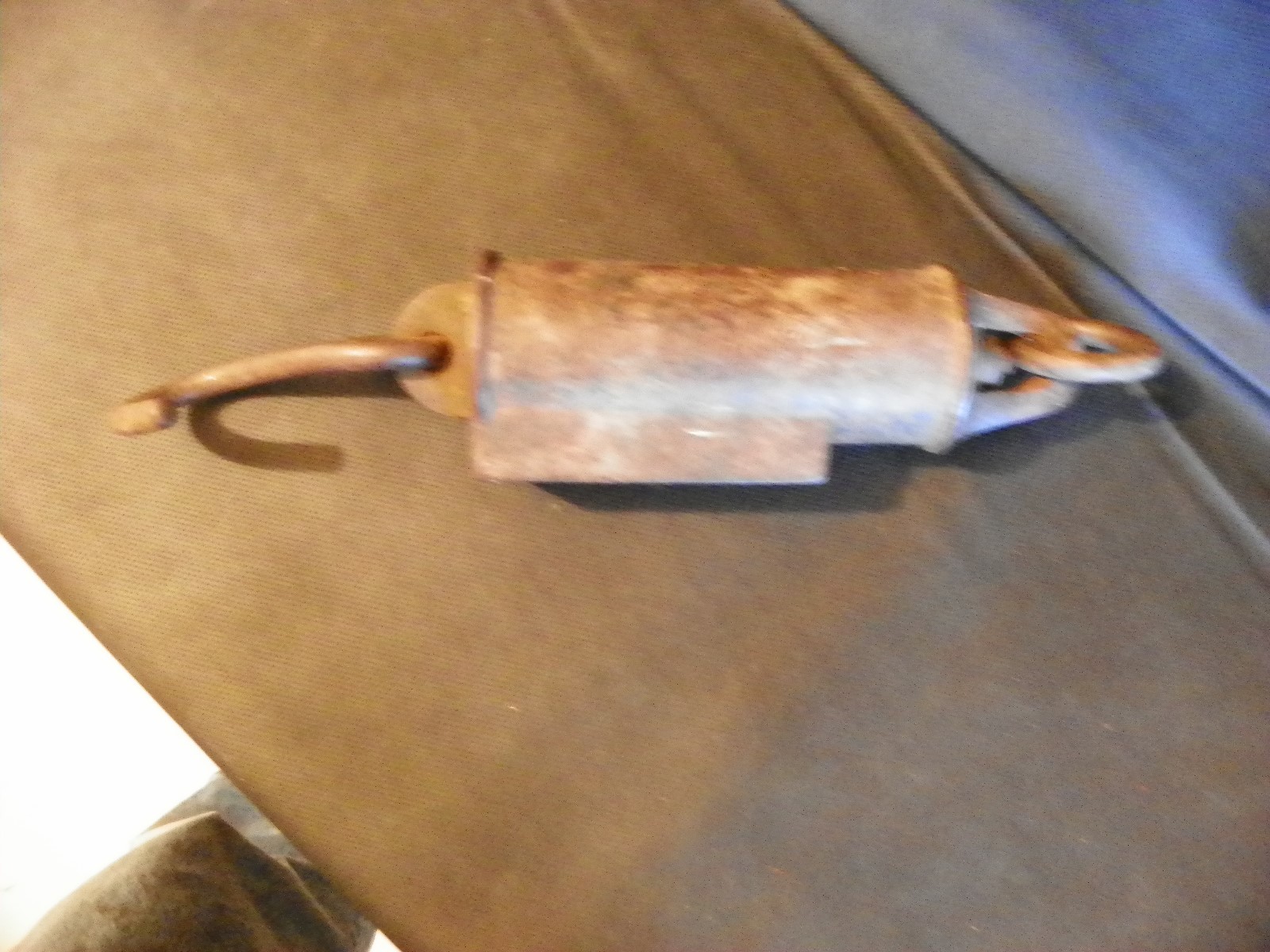 Landers Frary & Clark 300 lb. Hanging Ice Scale