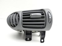 Mercedes W203 C220 01-04 Luftdusche Luftdüse Links Mercedes W203 C220 01-04 29.03.2003 A2038300154 gebraucht Vorschau 2