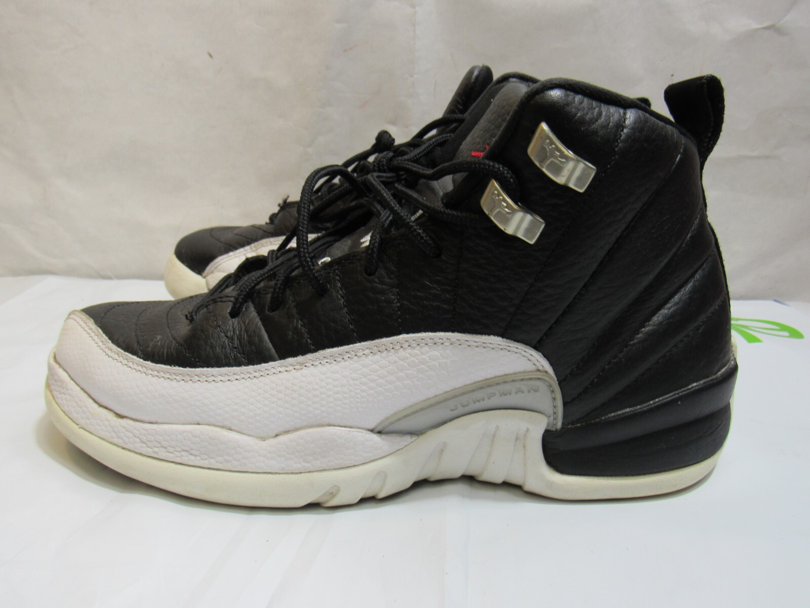 Nike Air Jordan 12 Retro Basketball Shoes Size 7Y Black