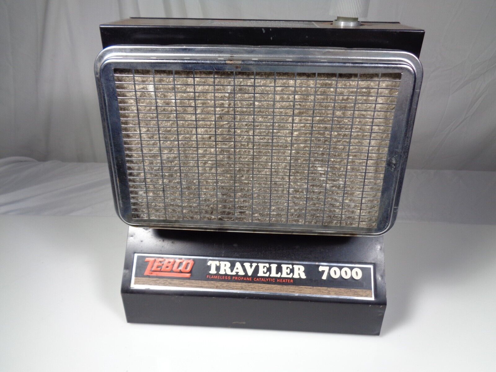 Vintage ZEBCO Traveler 7000 flameless propane Catalytic Vintage ZEBCO Traveler 7000 flameless propane Catalytic