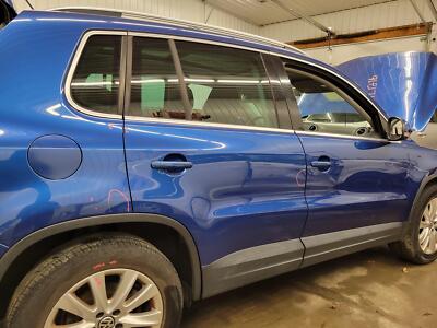 09-18 VW TIGUAN PASSENGER RIGHT REAR SIDE DOOR ASSY SAPPHIRE