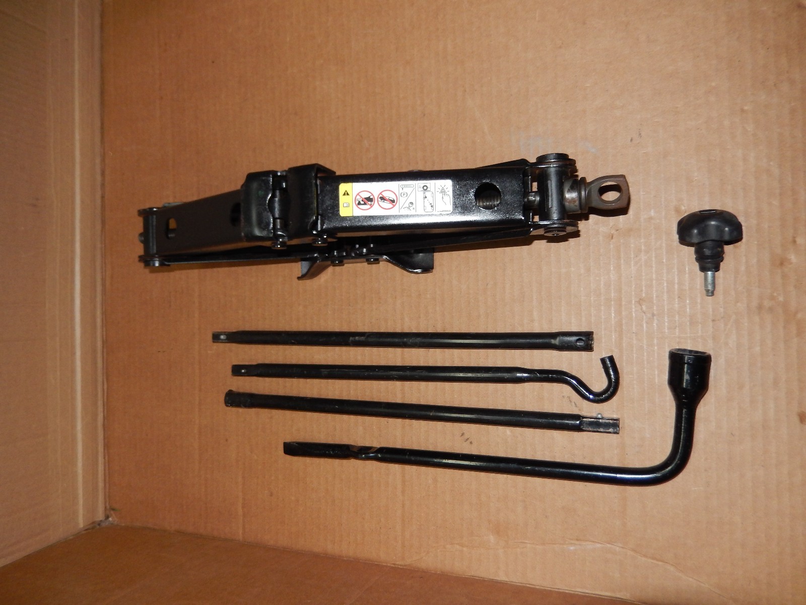 2008 Jeep Liberty For Sale >> 2008 2009 2010 2011 2012 2013 Jeep Liberty Dodge Nitro Jack, Spare Wheel Tools - Used for sale ... 2008 Jeep Liberty For Sale >> 2008 2009 2010 2011 2012 2013 Jeep Liberty Dodge Nitro Jack, Spare Wheel Tools - Used for sale ...