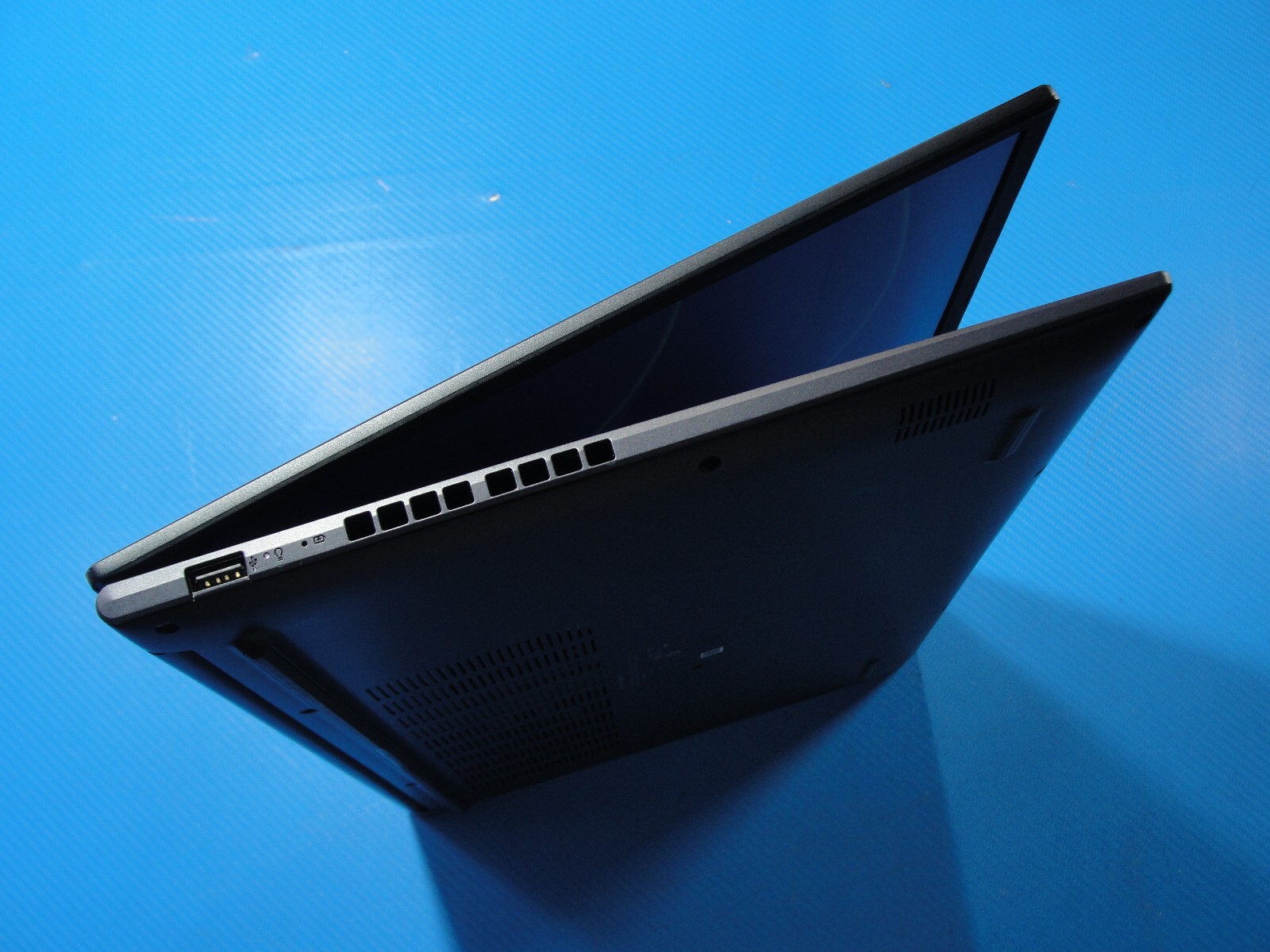ASUS VivoBook M1703QA 17" Ryzen 5 5600H 8GB RAM 512GB SSD Windows 11 Home - Thumbnail 21