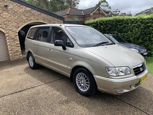 Hyundai trajet 2006