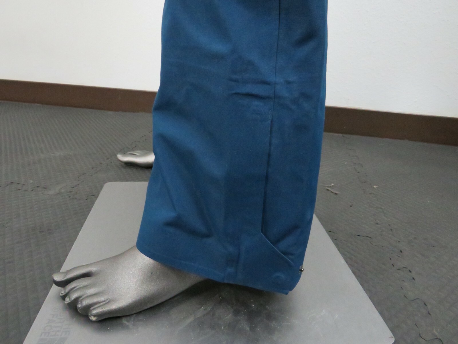 Pre-owned The North Face Mens  Ceptor Dryvent Waterproof Shell Ski Bibs Pants - Blue In Monterrey Blue / Tnf Black