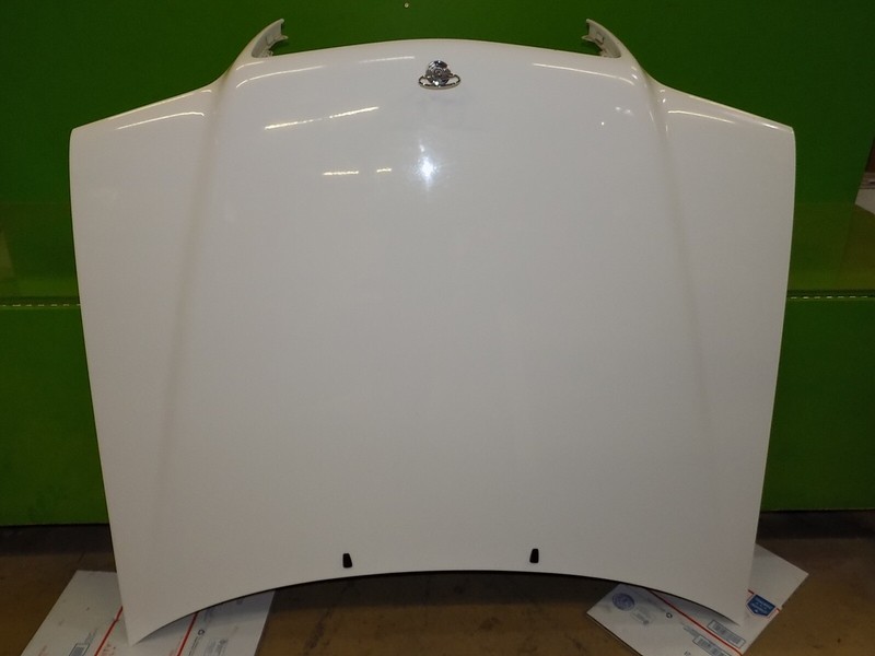 94-00 Mercedes C220 OEM W202 front hood bonnet engine cover white Arktikweiss