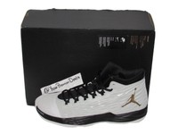 jordan melo m13 white black gold