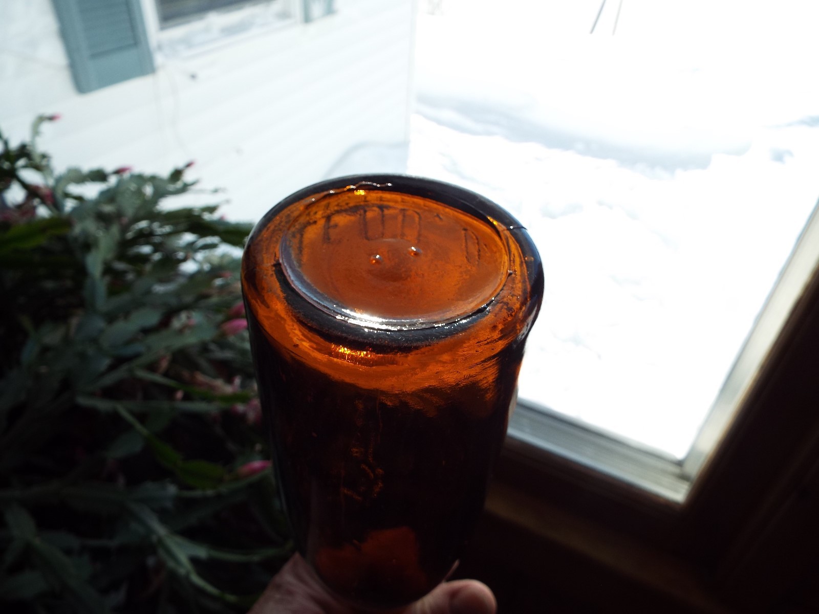 THE FINLAY BREWING TOLEDO, O. old beer bottle