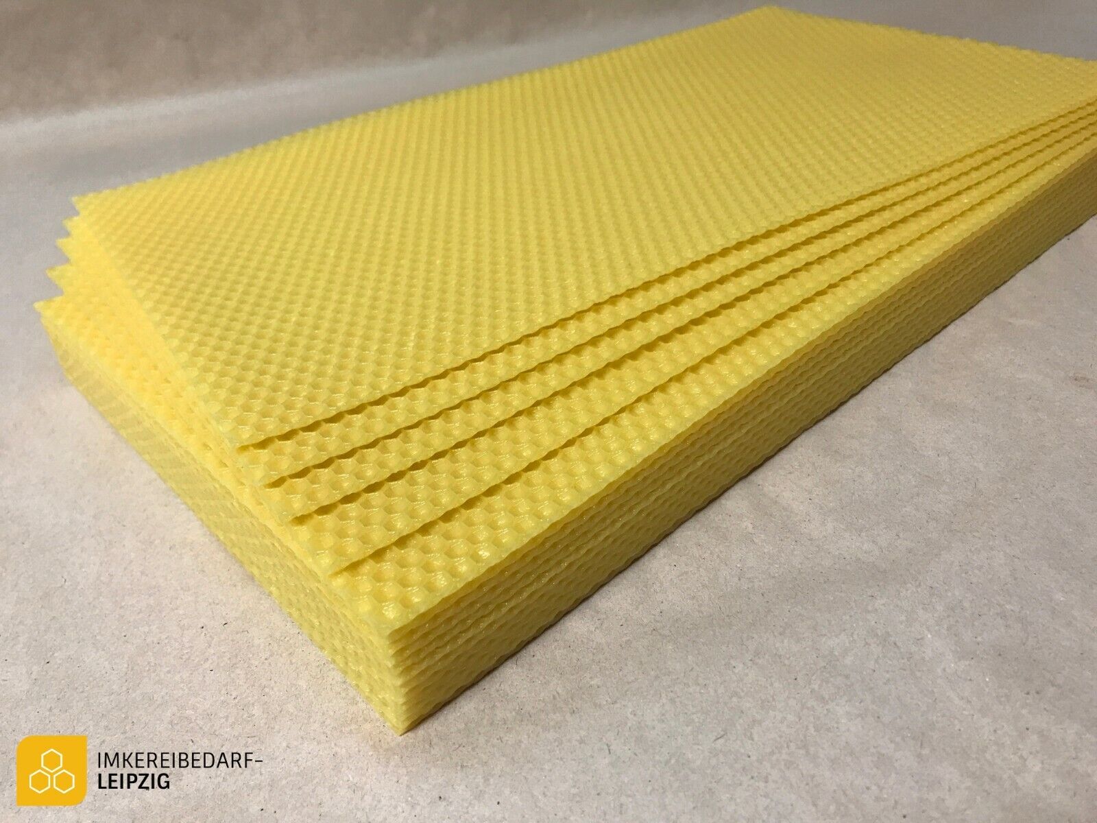 1 Kg Mittelwände DNM seuchenfrei aus reinem Bienenwachs mit Analyse