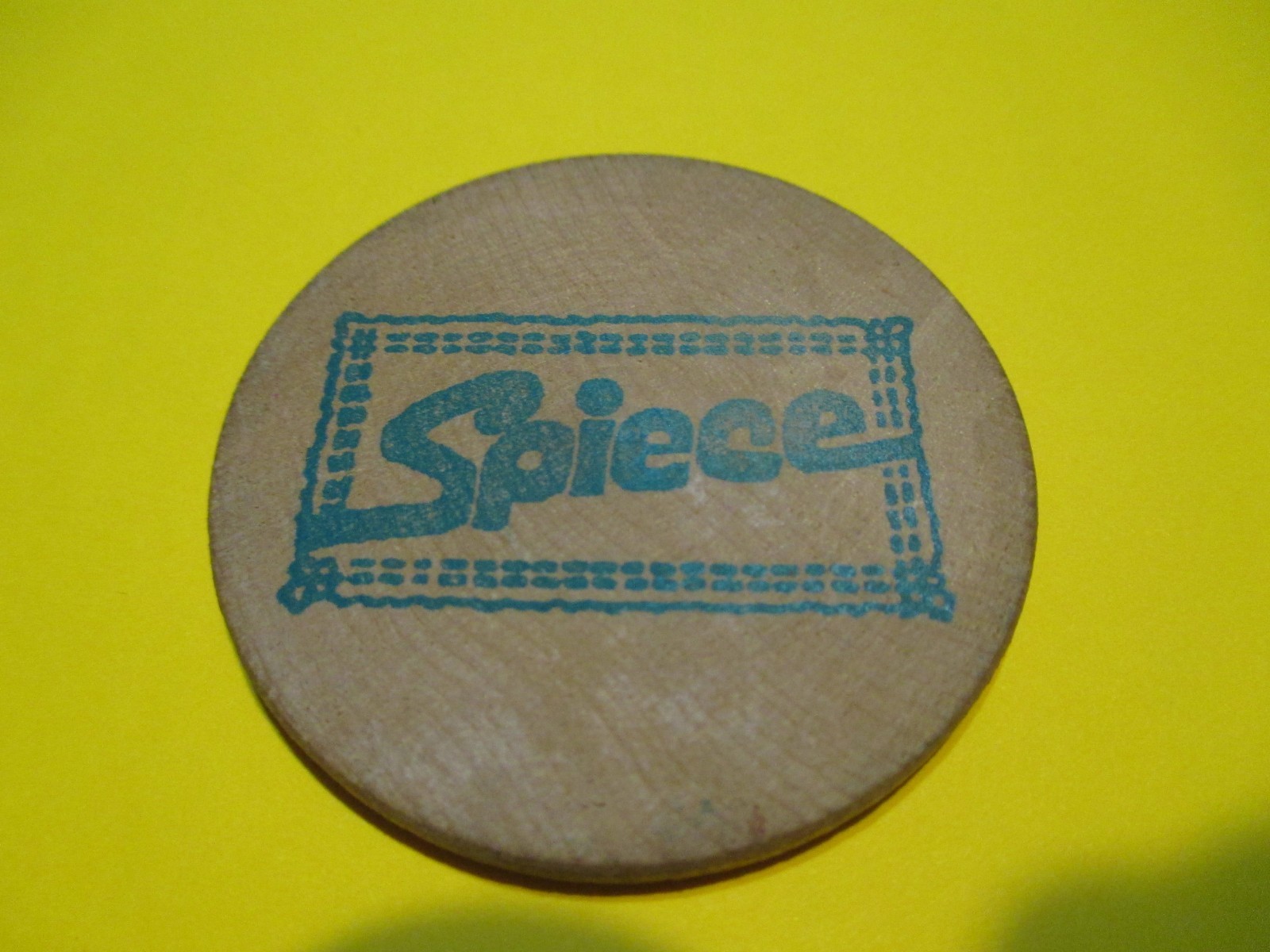 Vintage Large WOODEN 10 DOLLAR Spiece token 2