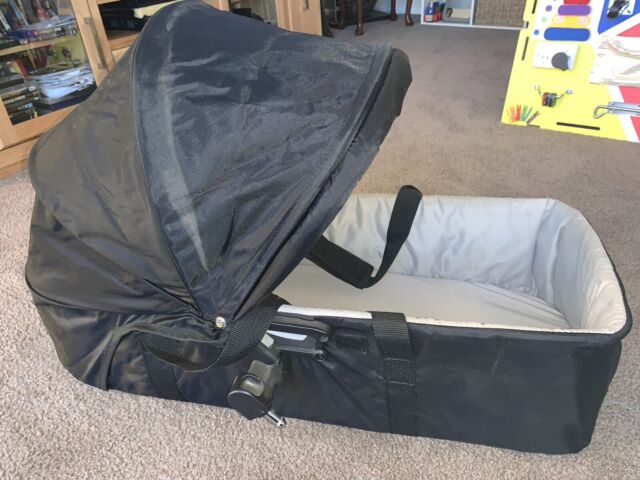 city mini gt bassinet attachment