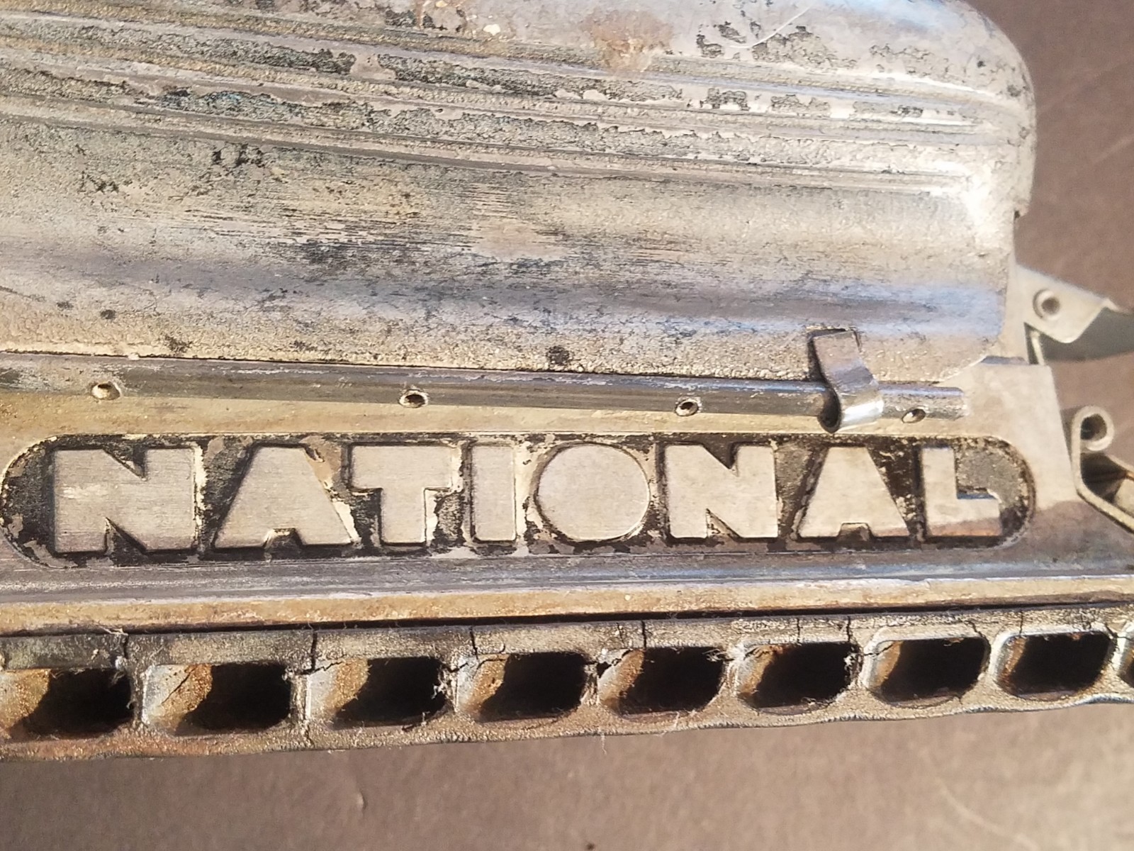 NATIONAL DETROIT 600 PNEUMATIC AIR STRAIGHT LINE SANDER (UNTESTED)