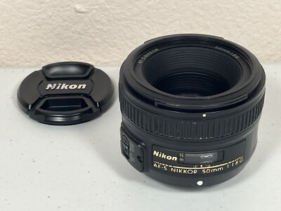 Nikon AF-S NIKKOR 50mm f/1.8G Lens (READ DESCRIPTION)
