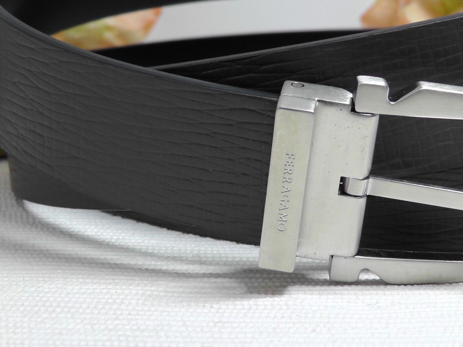 Pre-owned Ferragamo Salvatore  Men's Black/gray Leather Reversible Belt Size 34 / 34 Inches
